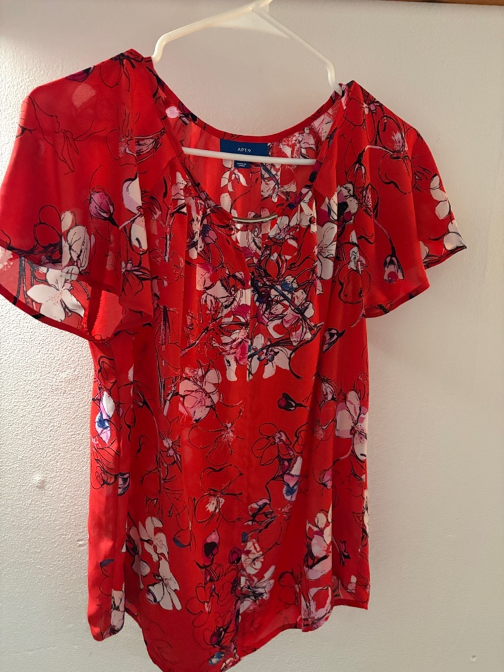 Apt. 9 Red Floral Ruffle Sleeve Blouse